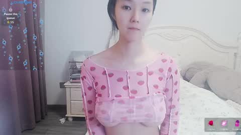 Snapshot of arylia_3 chatting on May 23, 2026, 3:45 am Lily online show from May 23, 2026, 3:45 am