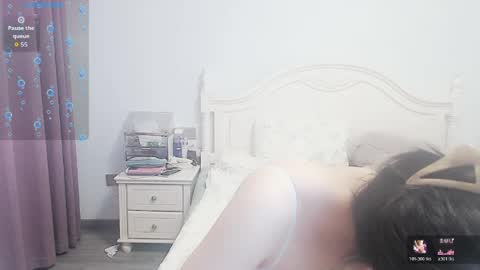 Snapshot of arylia_3 chatting on May 24, 2026, 3:33 am Lily online show from May 24, 2026, 3:33 am