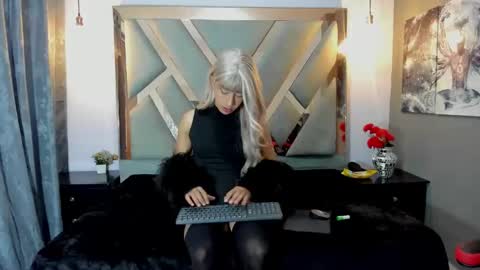 Snapshot of asa_noir chatting on December 22, 2025, 1:30 pm Asa Noir online show from December 22, 2025, 1:30 pm