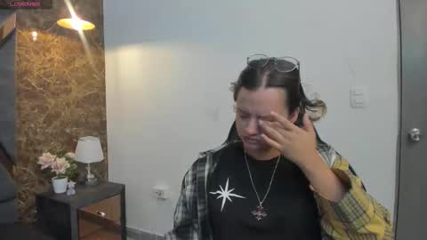 AsamiHattori  online show from October 28, 2025, 11:14 am