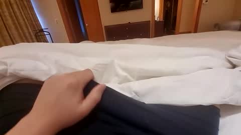 ash795179 online show from April 19, 2026, 3:50 am