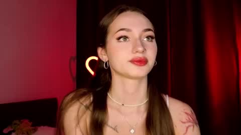 Snapshot of ash__care chatting on June 19, 2026, 7:06 pm Alice online show from June 19, 2026, 7:06 pm