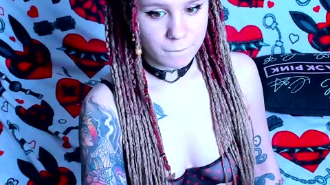 Ash online show from December 24, 2024, 9:44 pm