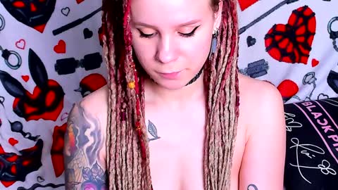 Ash online show from February 5, 2025, 9:40 pm