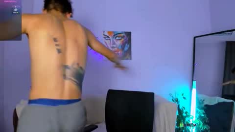 Snapshot of ash_raven_ chatting on September 15, 2025, 12:21 am ash_raven_ online show from September 15, 2025, 12:21 am
