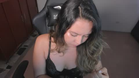 ash_smith1 online show from August 4, 2026, 9:06 pm