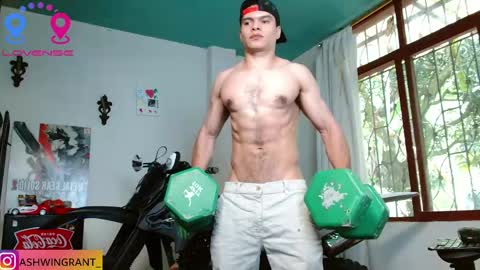 ash_wingrant online show from May 13, 2026, 5:10 pm