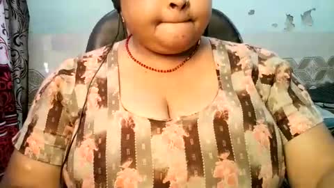 Snapshot of asha3388 chatting on July 7, 2026, 6:05 am SONI online show from July 7, 2026, 6:05 am