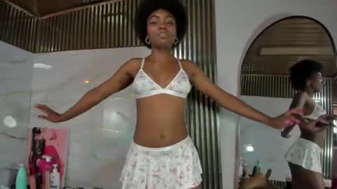asha_zuri69 online show from July 8, 2026, 2:32 pm