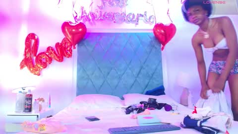 asha_zuri_and_adam online show from September 17, 2025, 12:29 pm