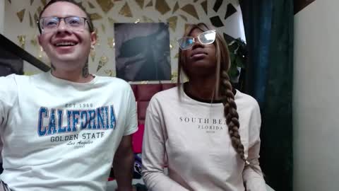 ashanti_and__alejo online show from October 14, 2025, 11:55 am