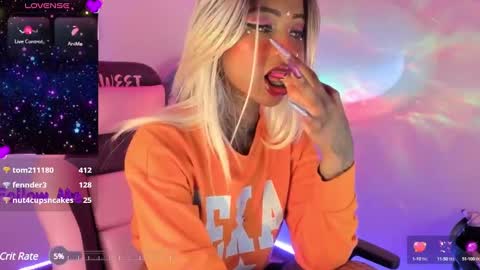 AshantiINDEPENDENT MODEL online show from December 11, 2024, 1:26 am