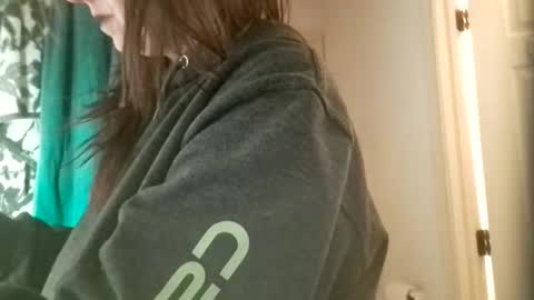 Snapshot of ashelynngrey1986 chatting on February 9, 2025, 6:54 am Ashelynn Grey online show from February 9, 2025, 6:54 am