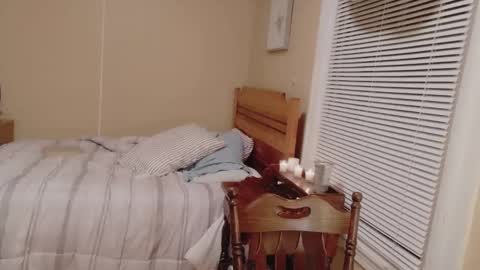 Snapshot of ashelynngrey1986 chatting on October 10, 2025, 2:10 am Ashelynn Grey online show from October 10, 2025, 2:10 am