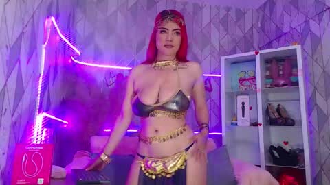 Ashey online show from September 10, 2025, 10:15 am