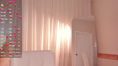 Ash online show from November 8, 2025, 12:27 pm