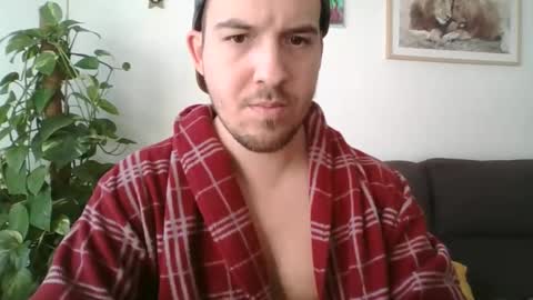 ashiat online show from December 16, 2024, 9:24 am