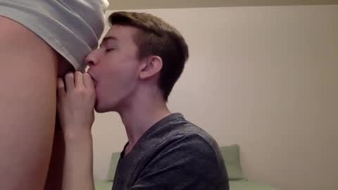 Ashing online show from September 28, 2025, 11:32 pm