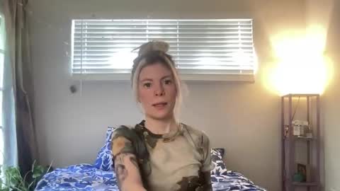 Snapshot of ashleebby818 chatting on February 21, 2026, 7:15 pm Ashlee online show from February 21, 2026, 7:15 pm