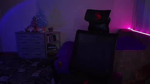   Yasmina   online show from January 23, 2025, 6:49 am