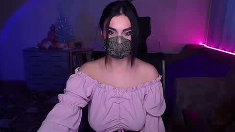   Yasmina   online show from January 24, 2025, 6:35 am