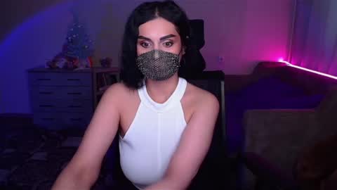   Yasmina   online show from January 26, 2025, 7:21 am