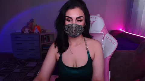   Yasmina   online show from March 8, 2025, 3:06 am