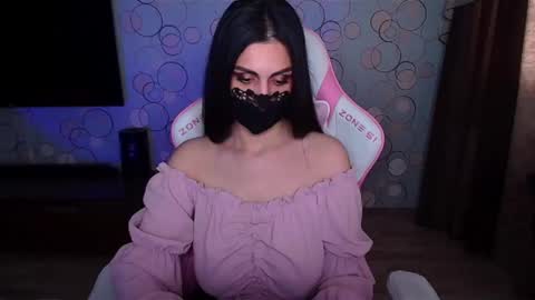   Yasmina   online show from March 13, 2026, 4:52 am