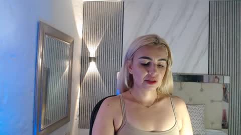 ashley__tylor online show from June 10, 2026, 7:02 pm