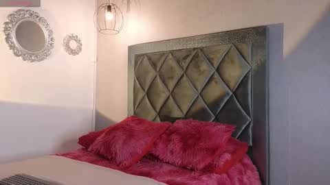 Ashley online show from February 5, 2026, 9:19 pm