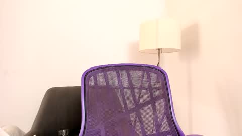 Soy Ash online show from March 1, 2025, 9:15 pm