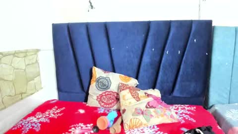 ashley online show from October 1, 2025, 11:38 am