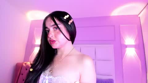 Snapshot of ashley_petit chatting on June 19, 2026, 1:15 pm ashley_petit online show from June 19, 2026, 1:15 pm