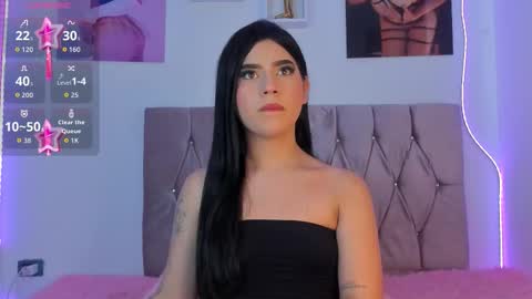 Ashley online show from December 21, 2025, 8:05 pm