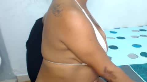 Ashley online show from September 18, 2025, 7:27 pm