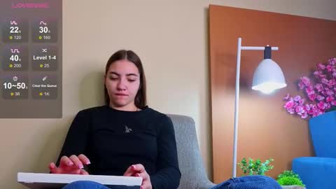 Ashle online show from October 17, 2025, 4:15 am