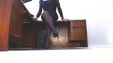 Snapshot of ashleyaki2000 chatting on October 23, 2025, 5:12 pm Ashley Ann online show from October 23, 2025, 5:12 pm