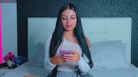 Snapshot of ashleyetthen chatting on June 14, 2026, 4:42 pm AshleyEtthen online show from June 14, 2026, 4:42 pm