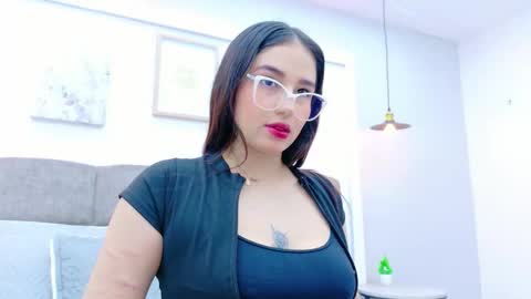 Ashley Evans online show from September 22, 2025, 9:17 pm