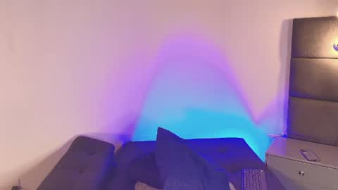 Snapshot of ashleymonroee__ chatting on June 26, 2026, 3:27 pm ASHLEY MONROE online show from June 26, 2026, 3:27 pm