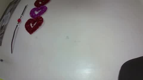 Snapshot of ashleyreyes_ chatting on February 4, 2026, 2:06 am Ashley online show from February 4, 2026, 2:06 am