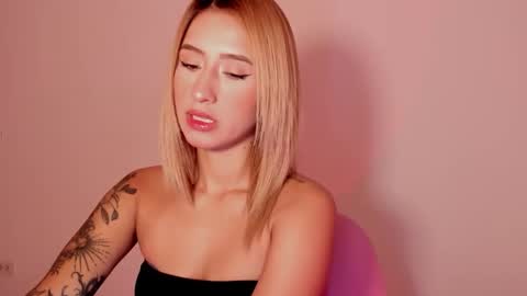 Snapshot of ashleyroys_111 chatting on October 15, 2025, 4:07 pm dahiana online show from October 15, 2025, 4:07 pm