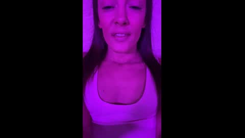 Ashley online show from October 12, 2025, 4:50 pm