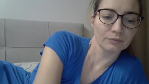 Ashley online show from December 14, 2025, 2:22 pm