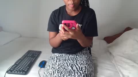 ashleyt255 online show from November 17, 2025, 7:30 pm