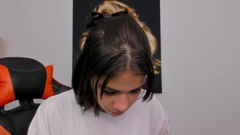    online show from December 20, 2024, 6:45 pm