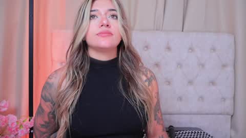 Ashley Lauren online show from December 20, 2024, 7:12 am