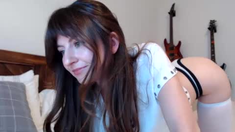 Ashley Love online show from October 6, 2025, 3:59 am