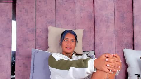 Ashlie online show from February 8, 2025, 11:33 am