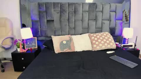 Snapshot of ashly_bloom chatting on June 7, 2026, 3:54 am Ashly online show from June 7, 2026, 3:54 am